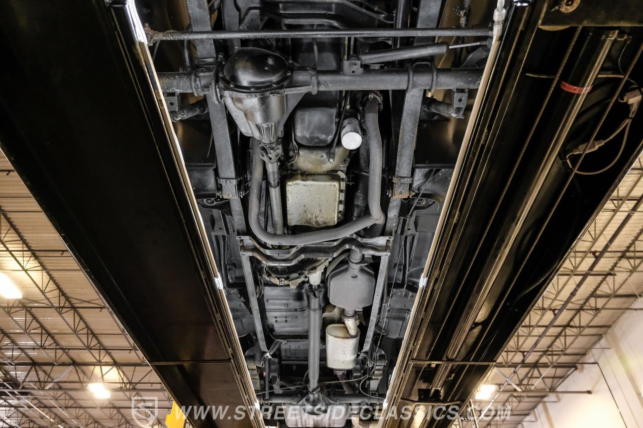 1990 GMC Suburban SLE 4x4