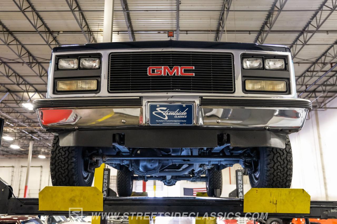 1990 GMC Suburban SLE 4x4