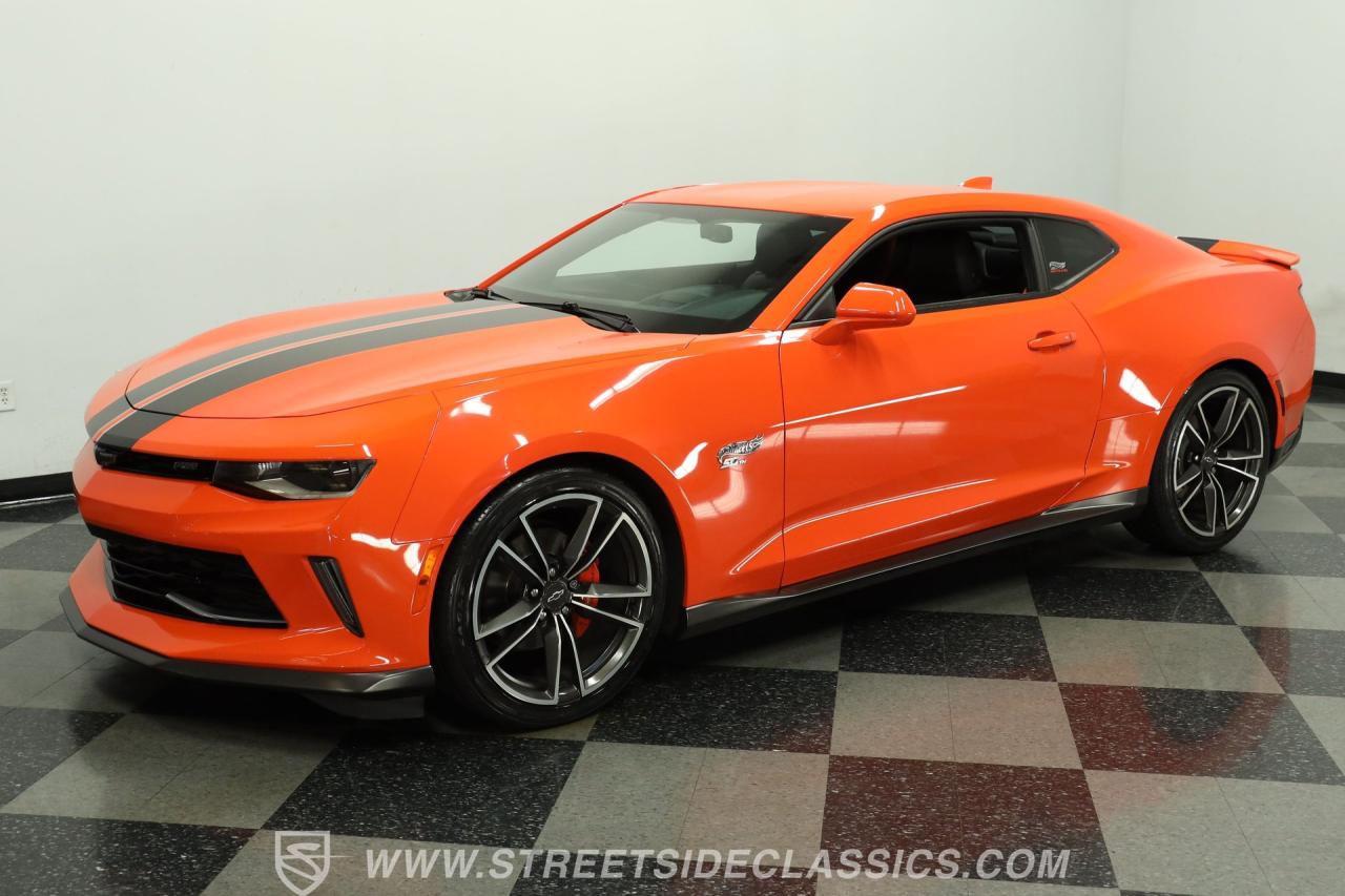 2018 Chevrolet Camaro Hot Wheels 50th Anniversary Edition