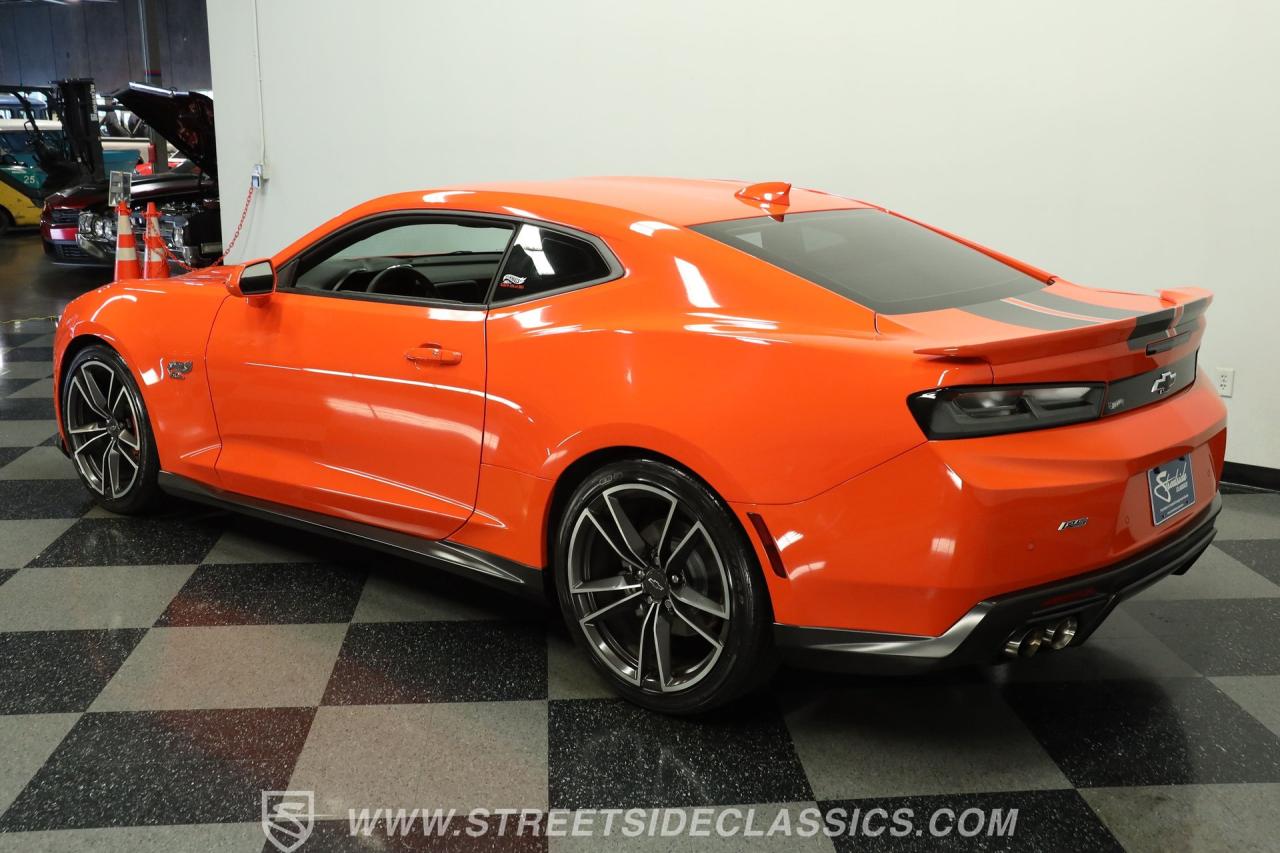 2018 Chevrolet Camaro Hot Wheels 50th Anniversary Edition