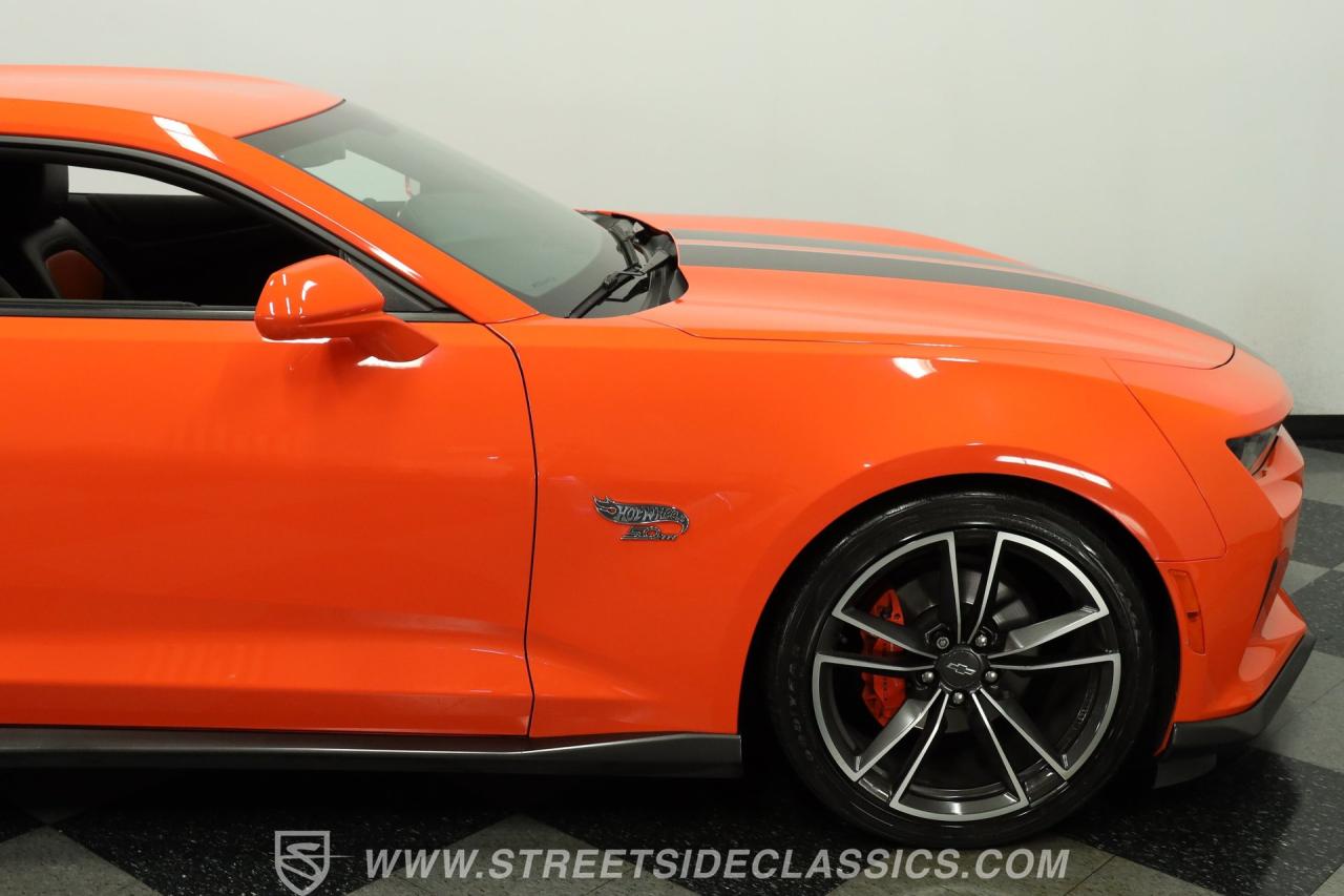 2018 Chevrolet Camaro Hot Wheels 50th Anniversary Edition