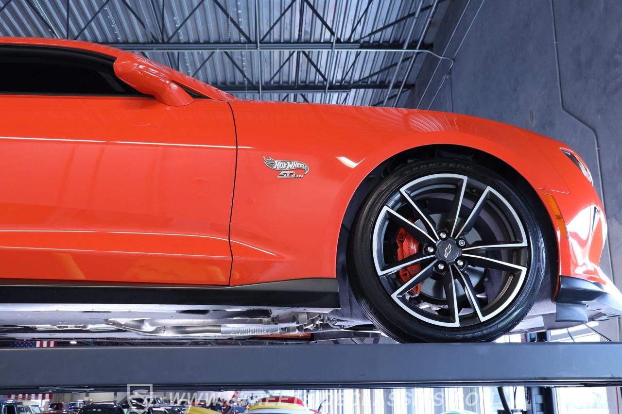 2018 Chevrolet Camaro Hot Wheels 50th Anniversary Edition