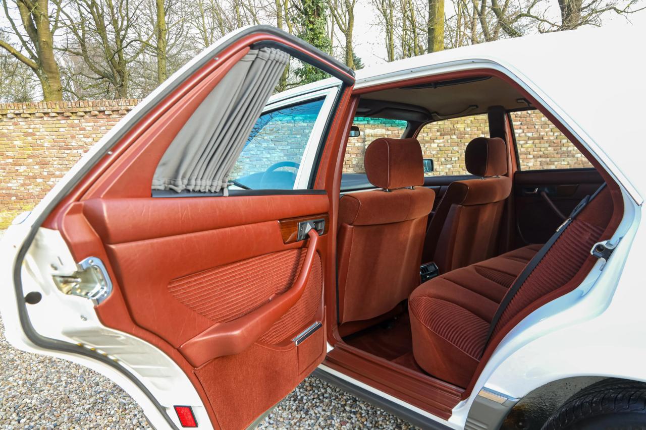 1988 Mercedes - Benz 280 S ONLY 16,000 KILOMETERS