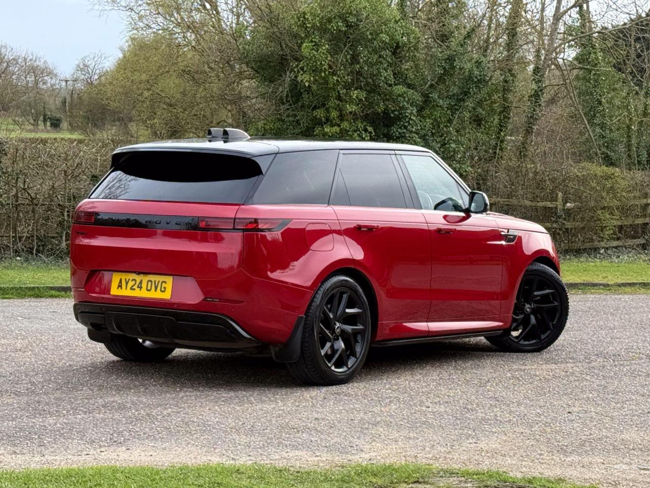 2024 Land Rover 3.0 D300 MHEV Dynamic SE Auto 4WD Euro 6 (s/s) 5dr