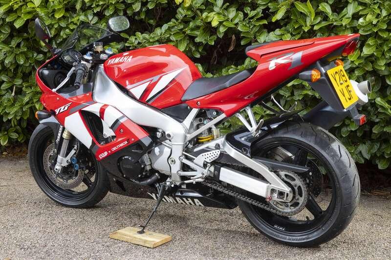 2001 Yamaha YZF-R1