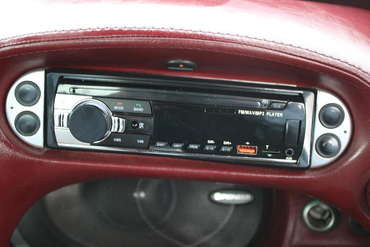 1997 TVR CERBERA 4.2 AJP