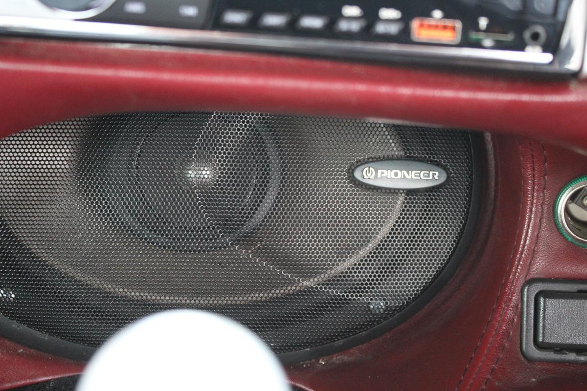 1997 TVR CERBERA 4.2 AJP