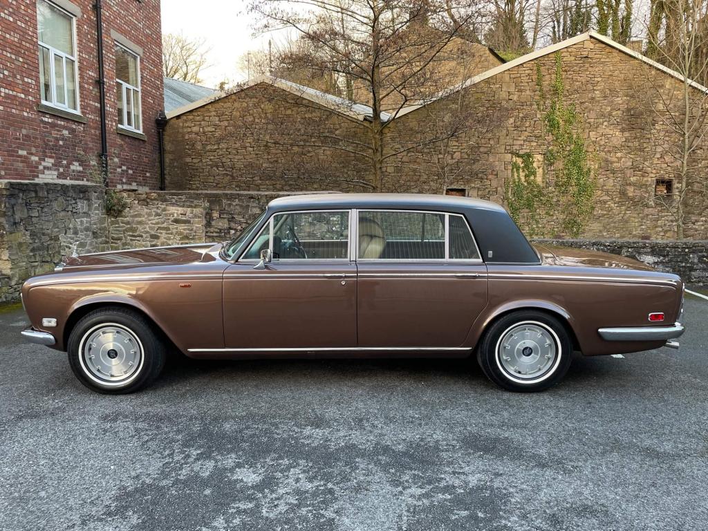 1976 Rolls - Royce Silver Shadow 1