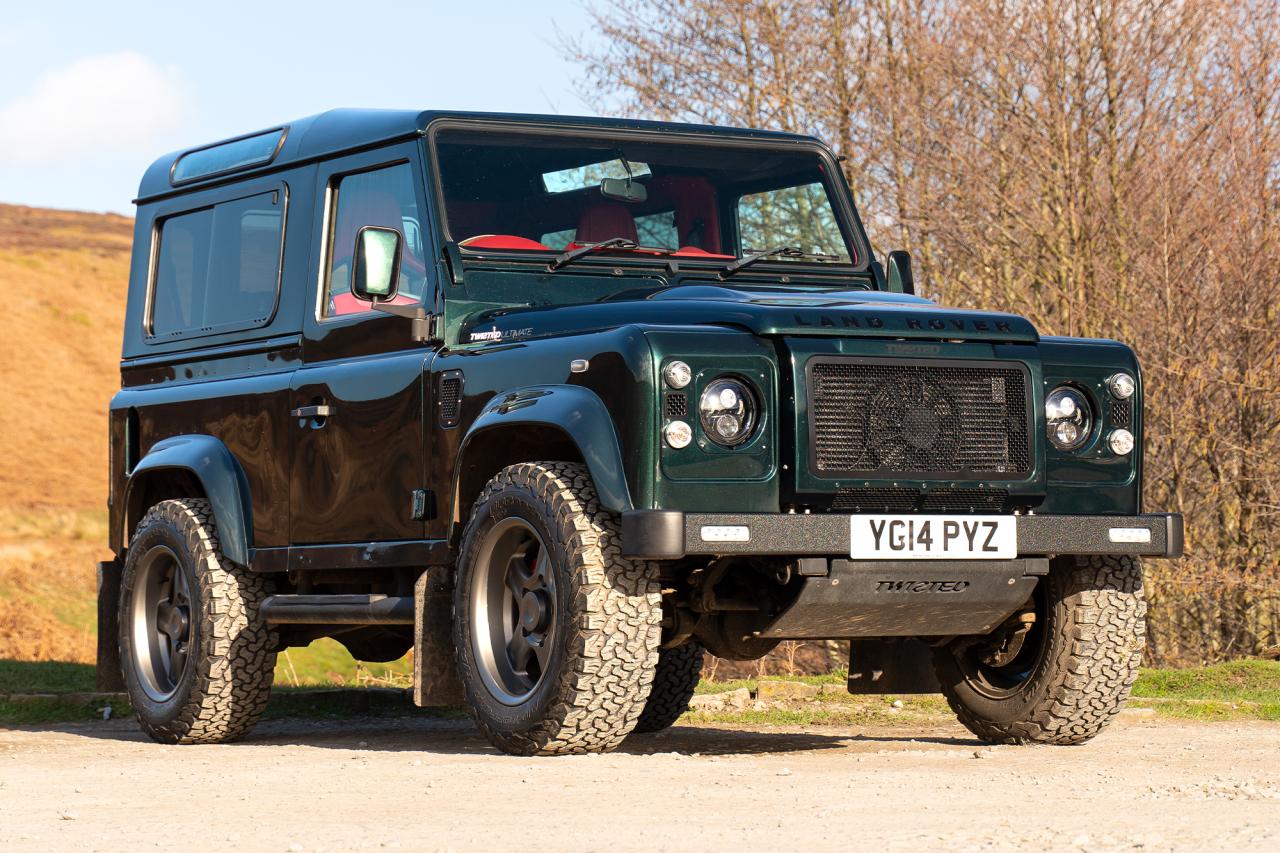 2014 Land Rover Defender 90 XS
