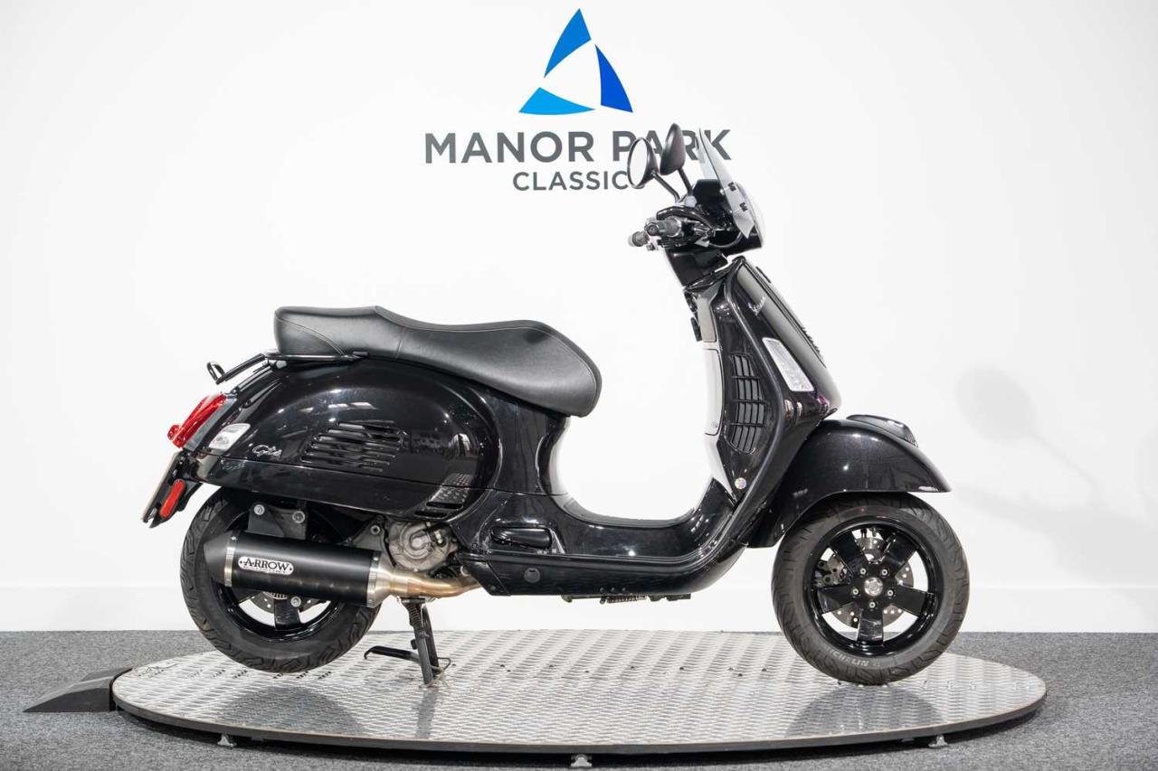 2018 Vespa GTS 300