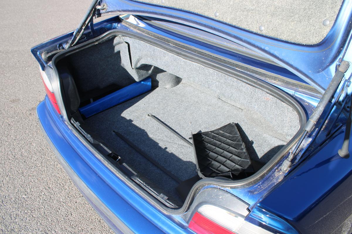 2000 BMW 328I CABRIO AUTO