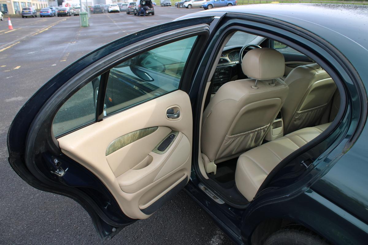 2001 Jaguar S-TYPE V6 SPORT AUTO