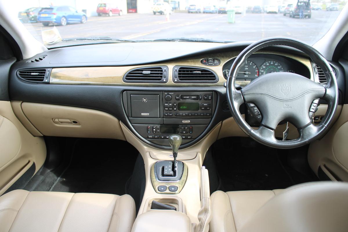 2001 Jaguar S-TYPE V6 SPORT AUTO