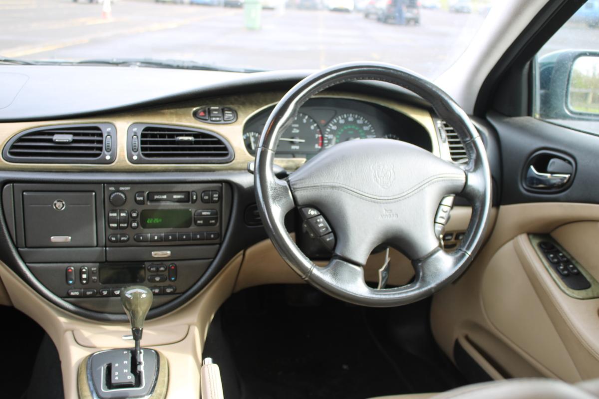 2001 Jaguar S-TYPE V6 SPORT AUTO