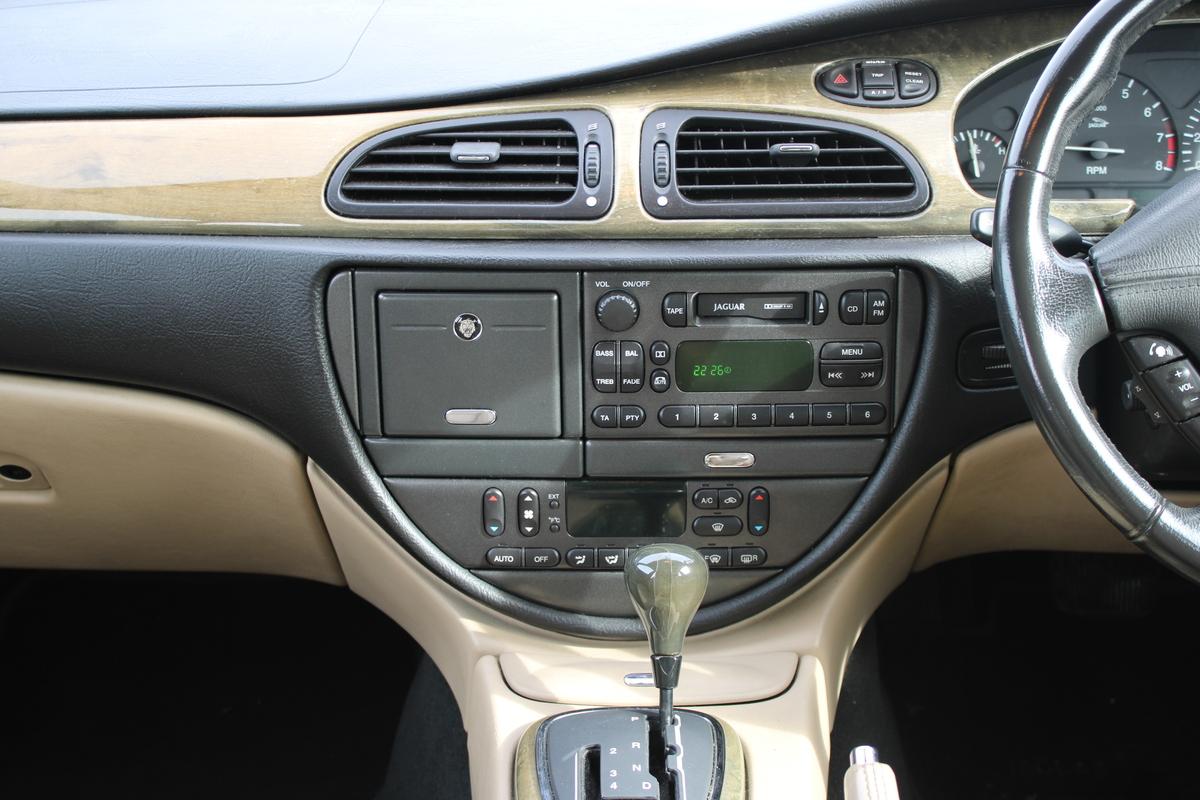 2001 Jaguar S-TYPE V6 SPORT AUTO