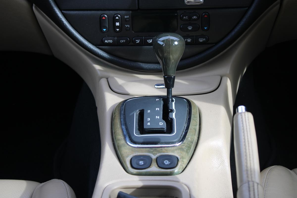 2001 Jaguar S-TYPE V6 SPORT AUTO