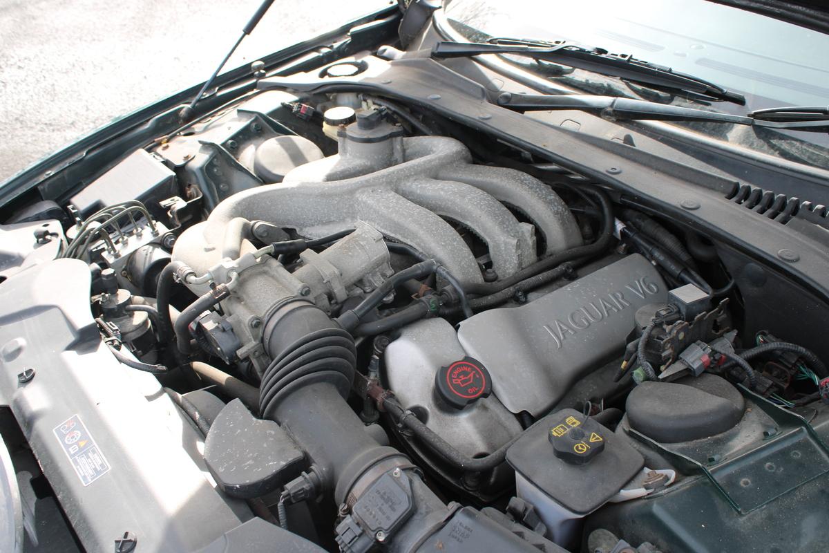 2001 Jaguar S-TYPE V6 SPORT AUTO