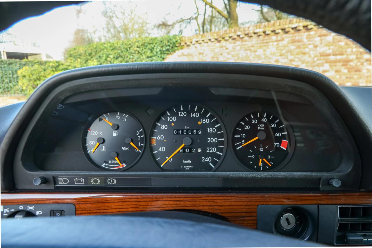 1988 Mercedes - Benz 280 S &ldquo;With only 16.000 kilometers&rdquo;