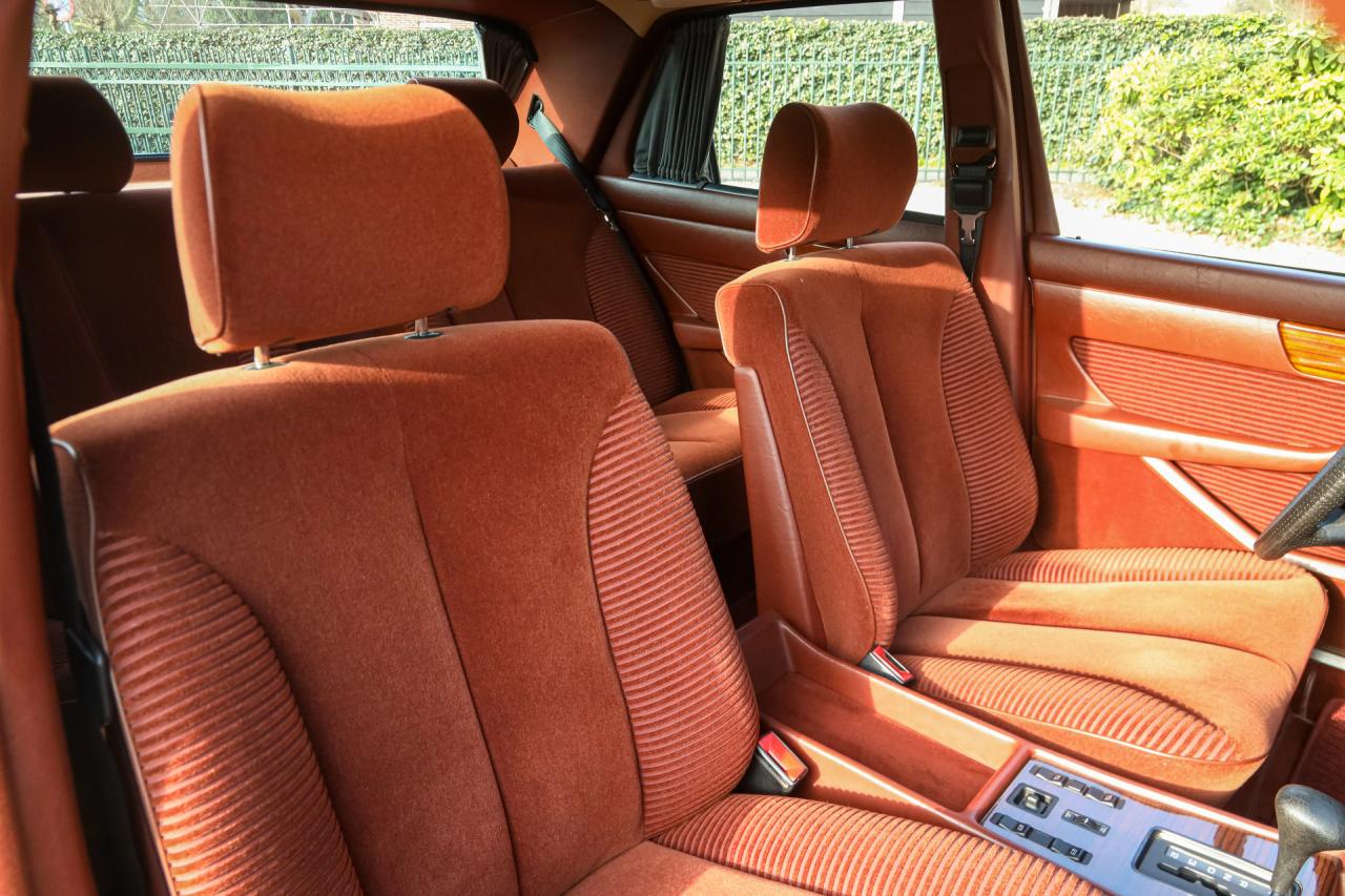 1988 Mercedes - Benz 280 S &ldquo;With only 16.000 kilometers&rdquo;