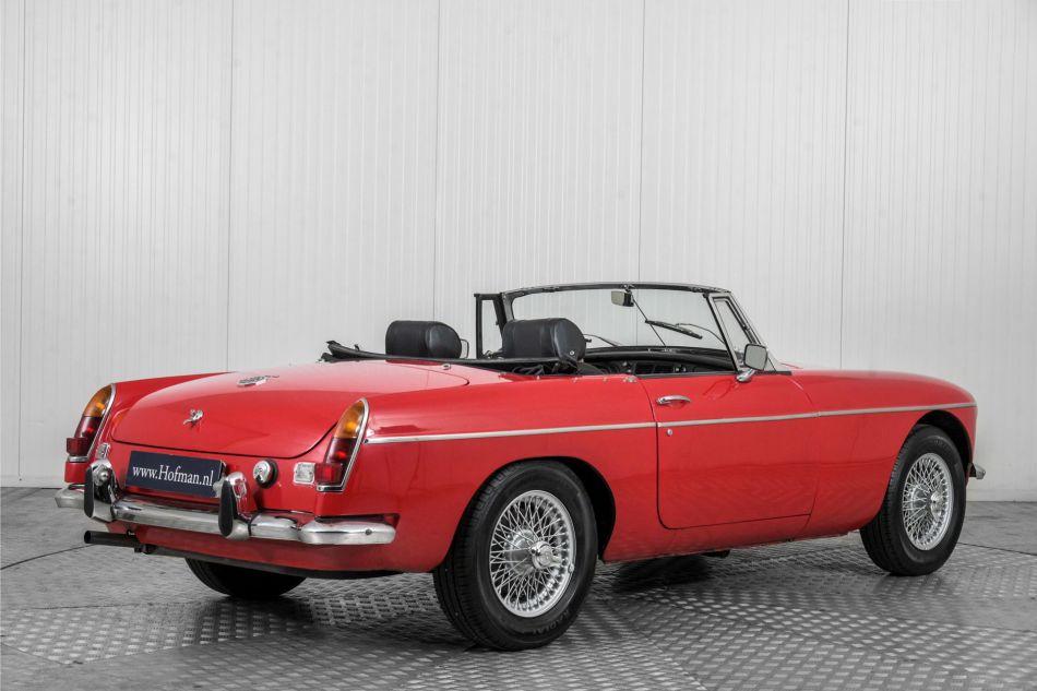 1973 MG B MGB