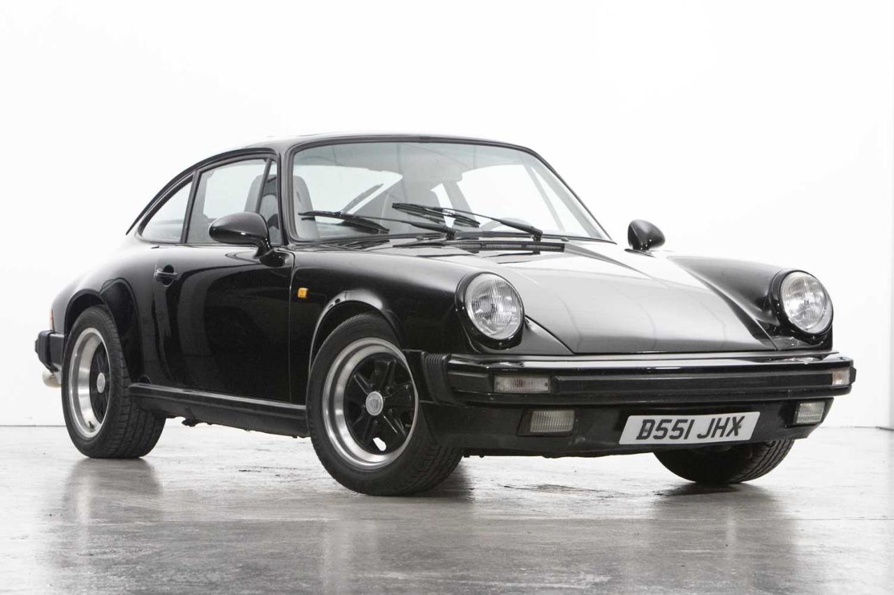 1986 Porsche 911 3.2 Carrera Coupe