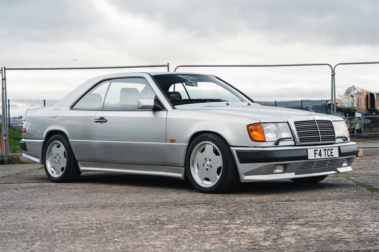 1993 Mercedes - Benz (C124) 320CE