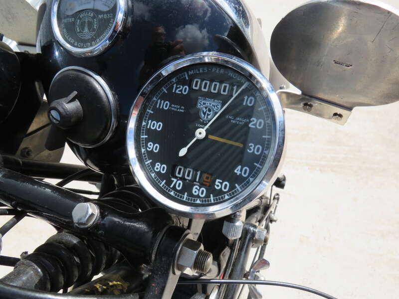 1939 VINCENT HRD SERIES A COMET