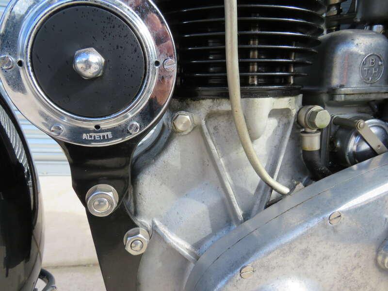 1939 VINCENT HRD SERIES A COMET