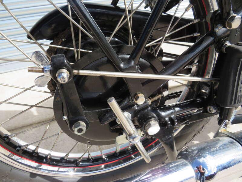 1939 VINCENT HRD SERIES A COMET