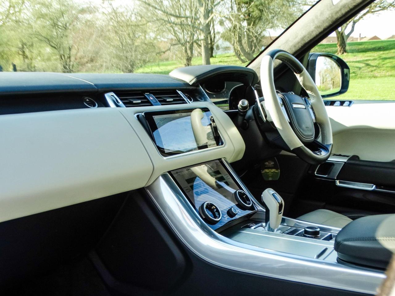 2021 Land Rover 5.0 P575 V8 SVR Auto 4WD Euro 6 (s/s) 5dr