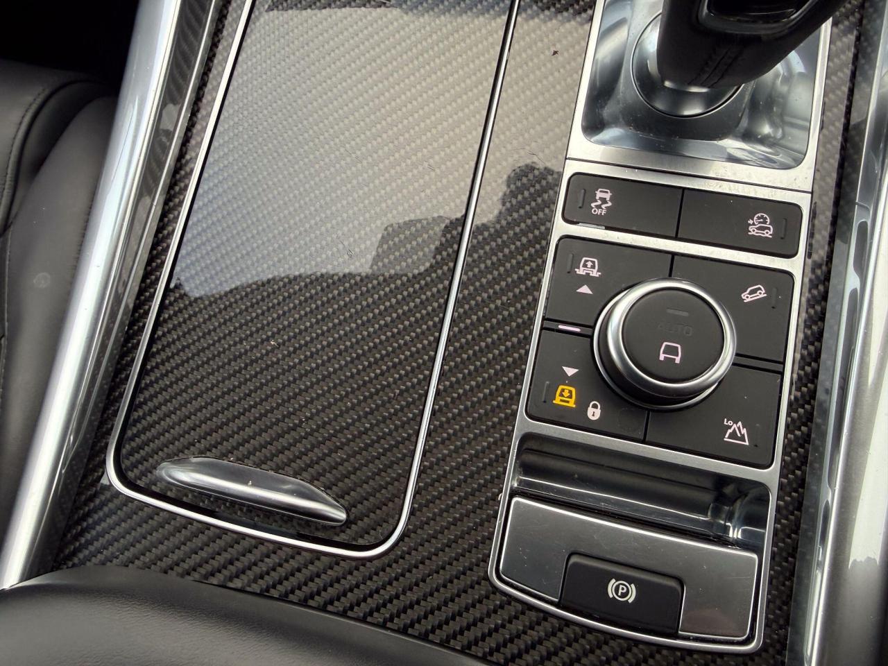 2020 Land Rover 5.0 P575 V8 SVR Carbon Edition SUV 5dr Petrol Auto 4WD Euro 6 (s/s) (575 ps)