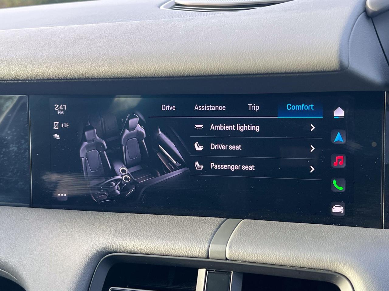 2022 Porsche Performance 79.2kWh Sport Turismo Auto RWD 5dr (11kW Charger)