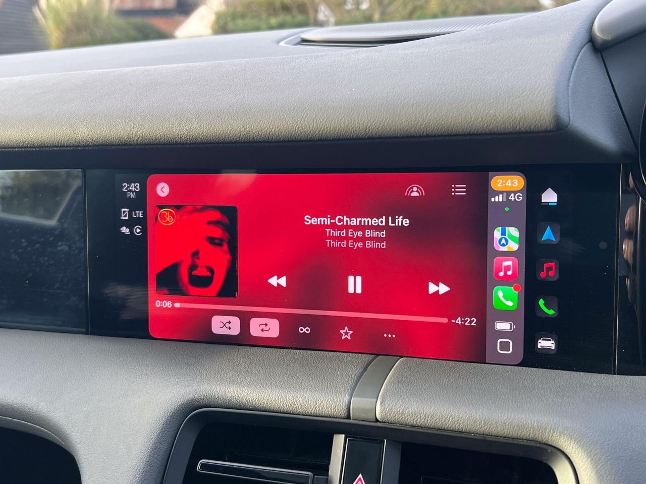 2022 Porsche Performance 79.2kWh Sport Turismo Auto RWD 5dr (11kW Charger)