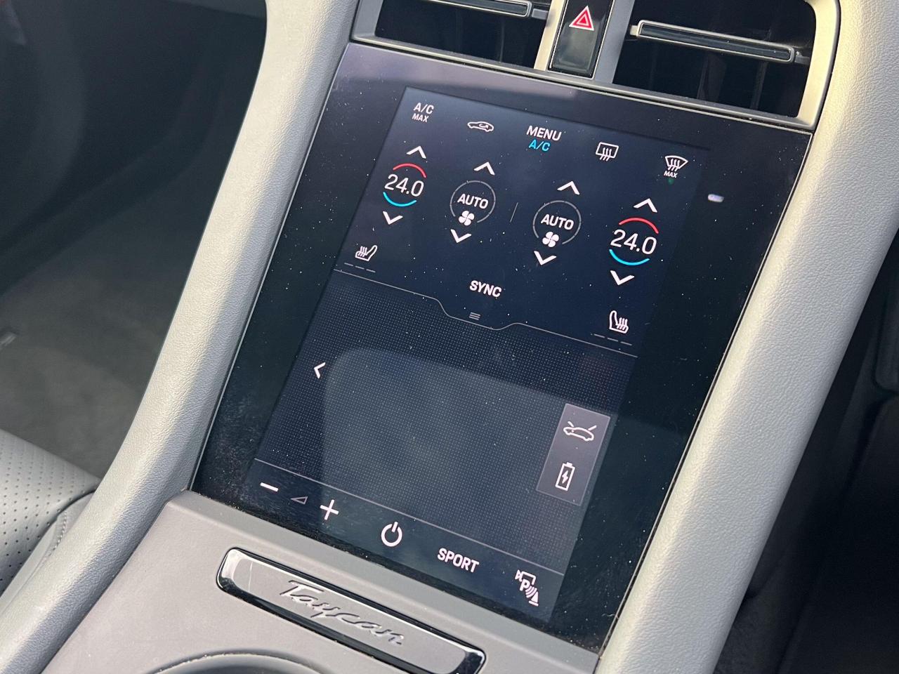 2022 Porsche Performance 79.2kWh Sport Turismo Auto RWD 5dr (11kW Charger)