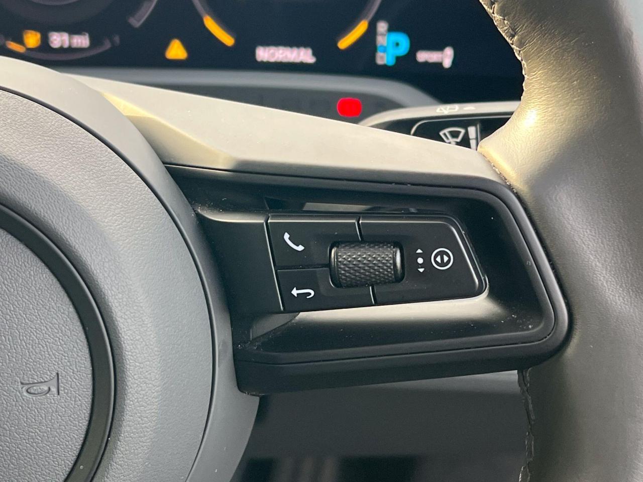 2022 Porsche Performance 79.2kWh Sport Turismo Auto RWD 5dr (11kW Charger)