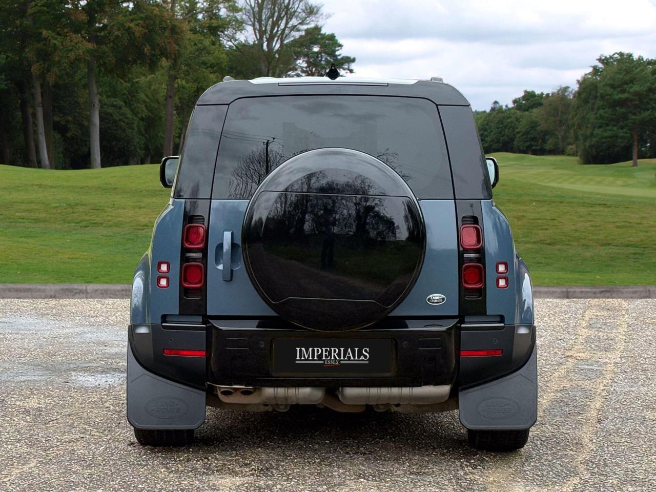 2021 Land Rover 3.0 D300 MHEV HSE Hard Top SUV Auto 4WD MWB Euro 6 (s/s) 5dr