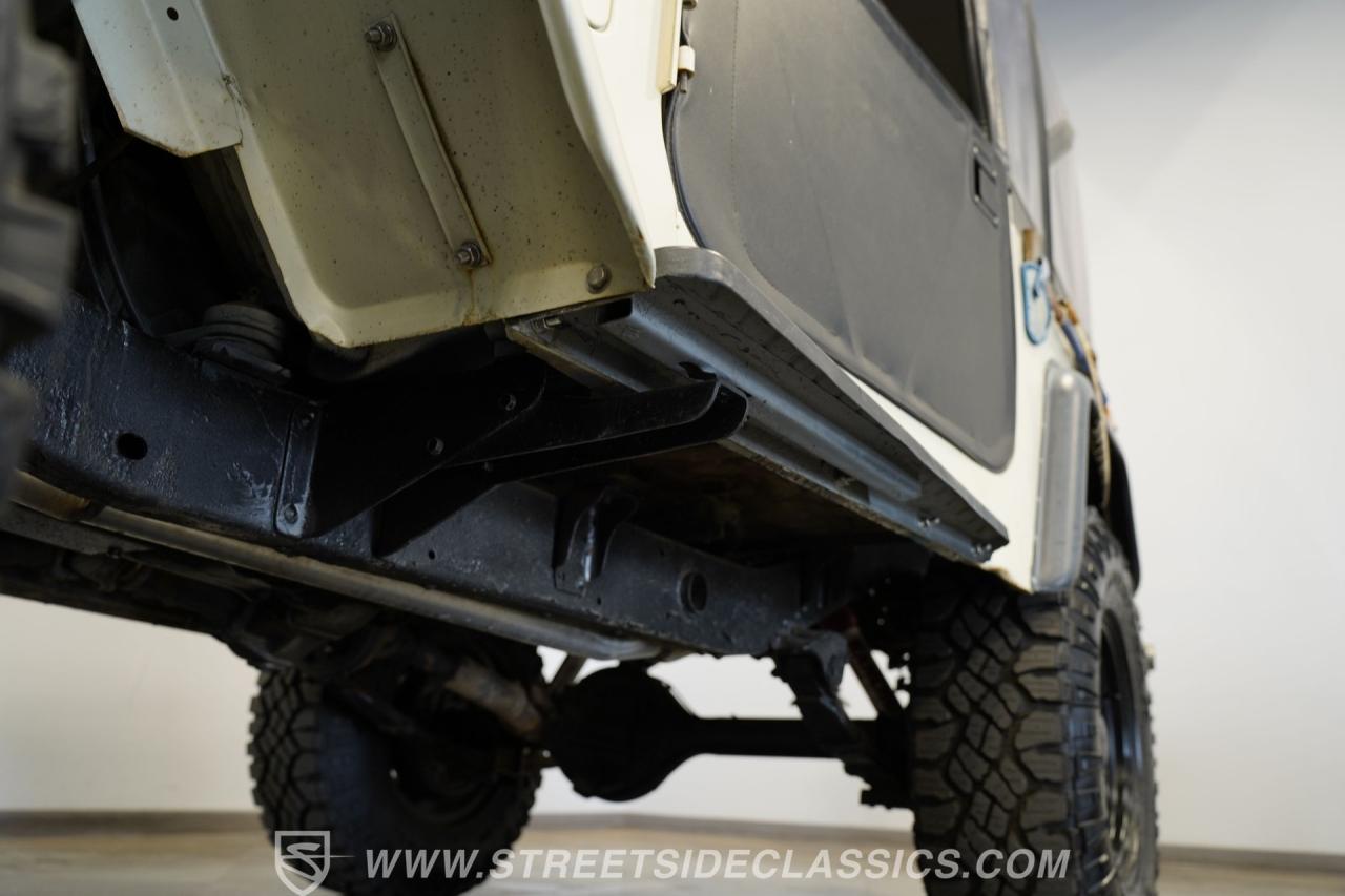 1974 Toyota FJ40 Land Cruiser