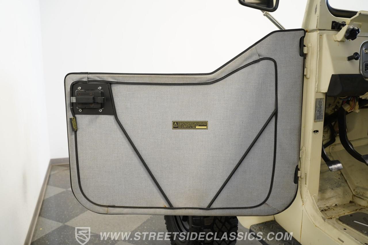 1974 Toyota FJ40 Land Cruiser