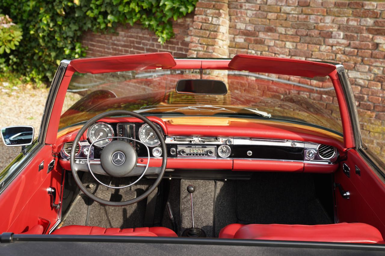 1969 Mercedes - Benz Mercedes Benz 280 SL Pagode &ldquo;Restored&rdquo;