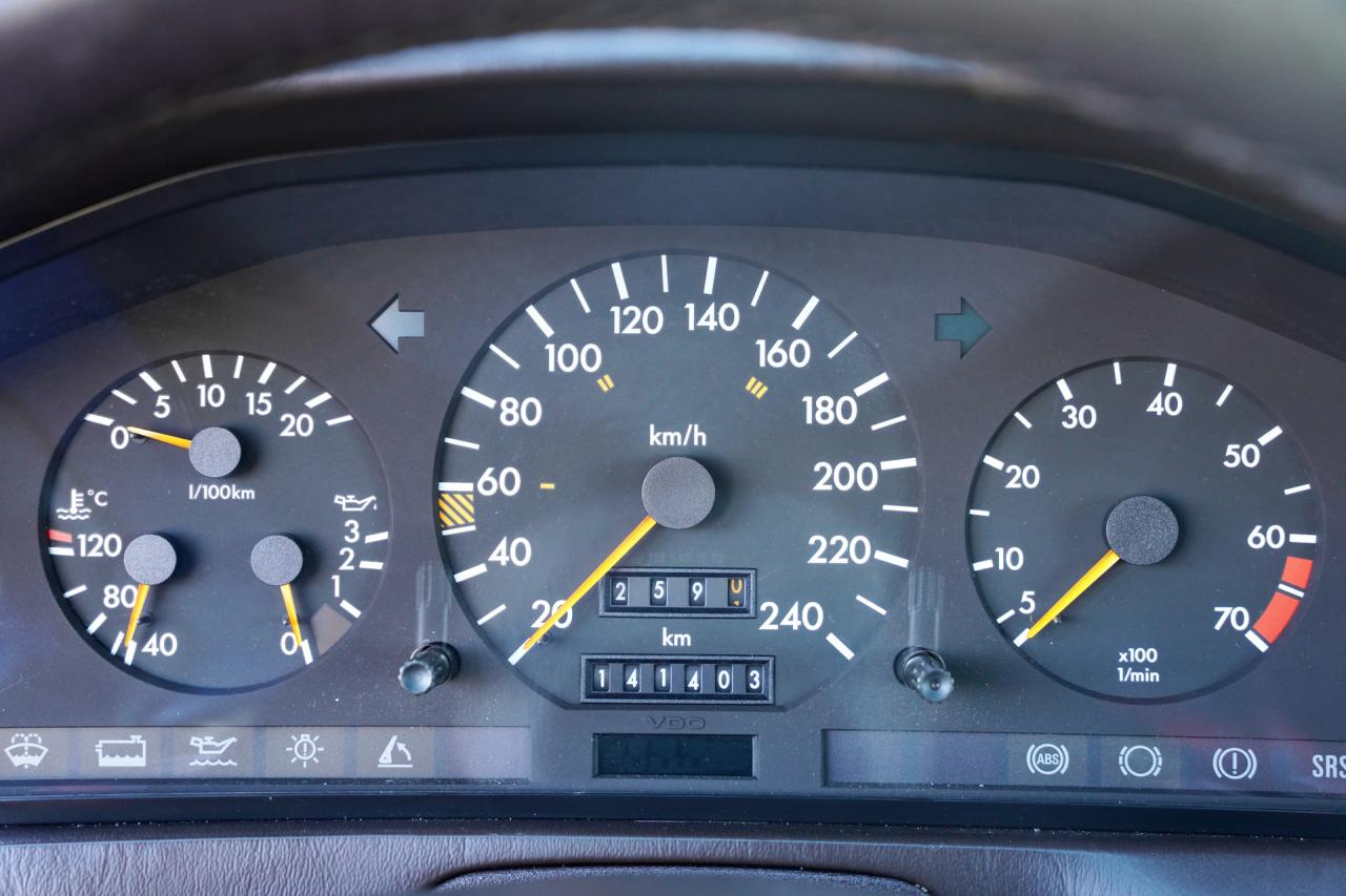 1993 Mercedes - Benz 300 SL &ldquo;Brown over brown&rdquo;