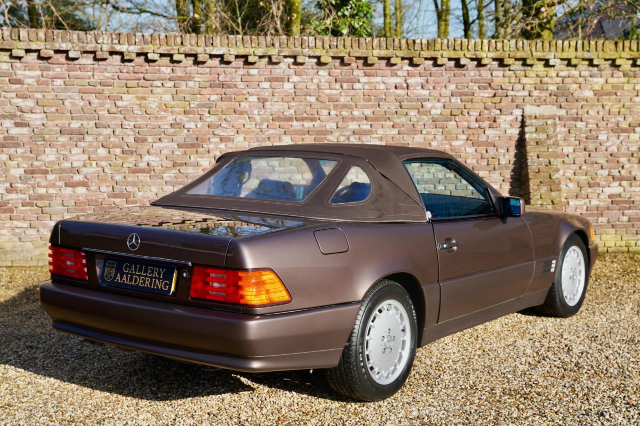 1993 Mercedes - Benz 300 SL &ldquo;Brown over brown&rdquo;