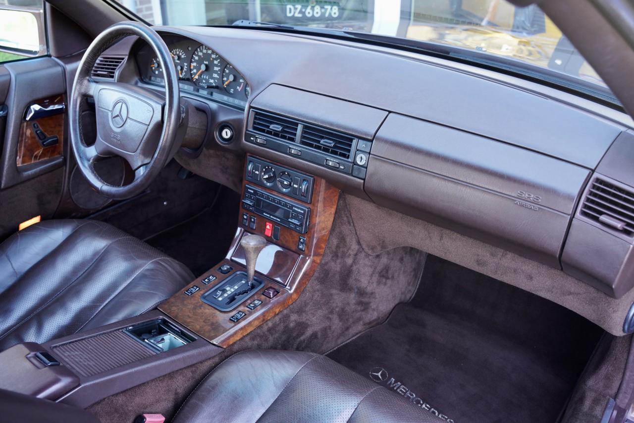 1993 Mercedes - Benz 300 SL &ldquo;Brown over brown&rdquo;