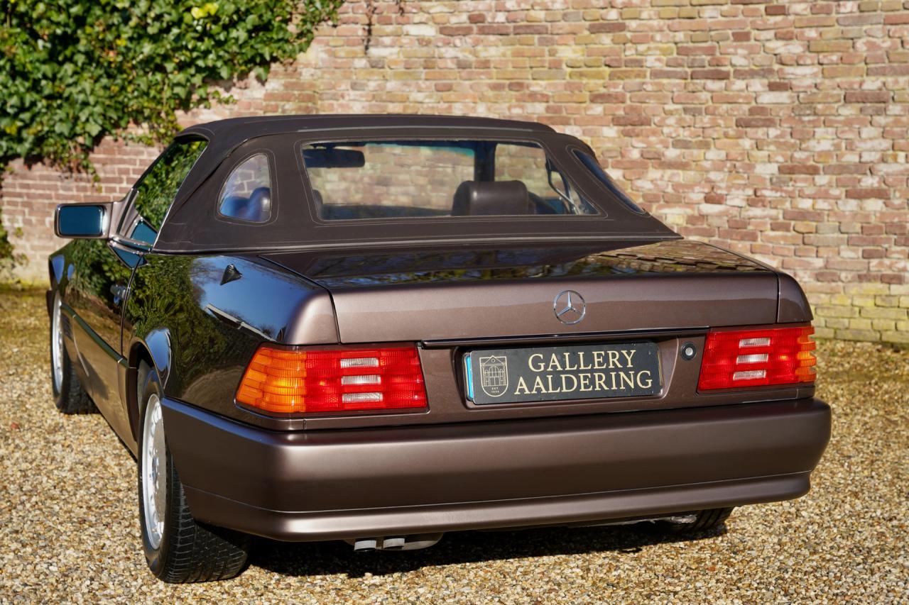 1993 Mercedes - Benz 300 SL &ldquo;Brown over brown&rdquo;