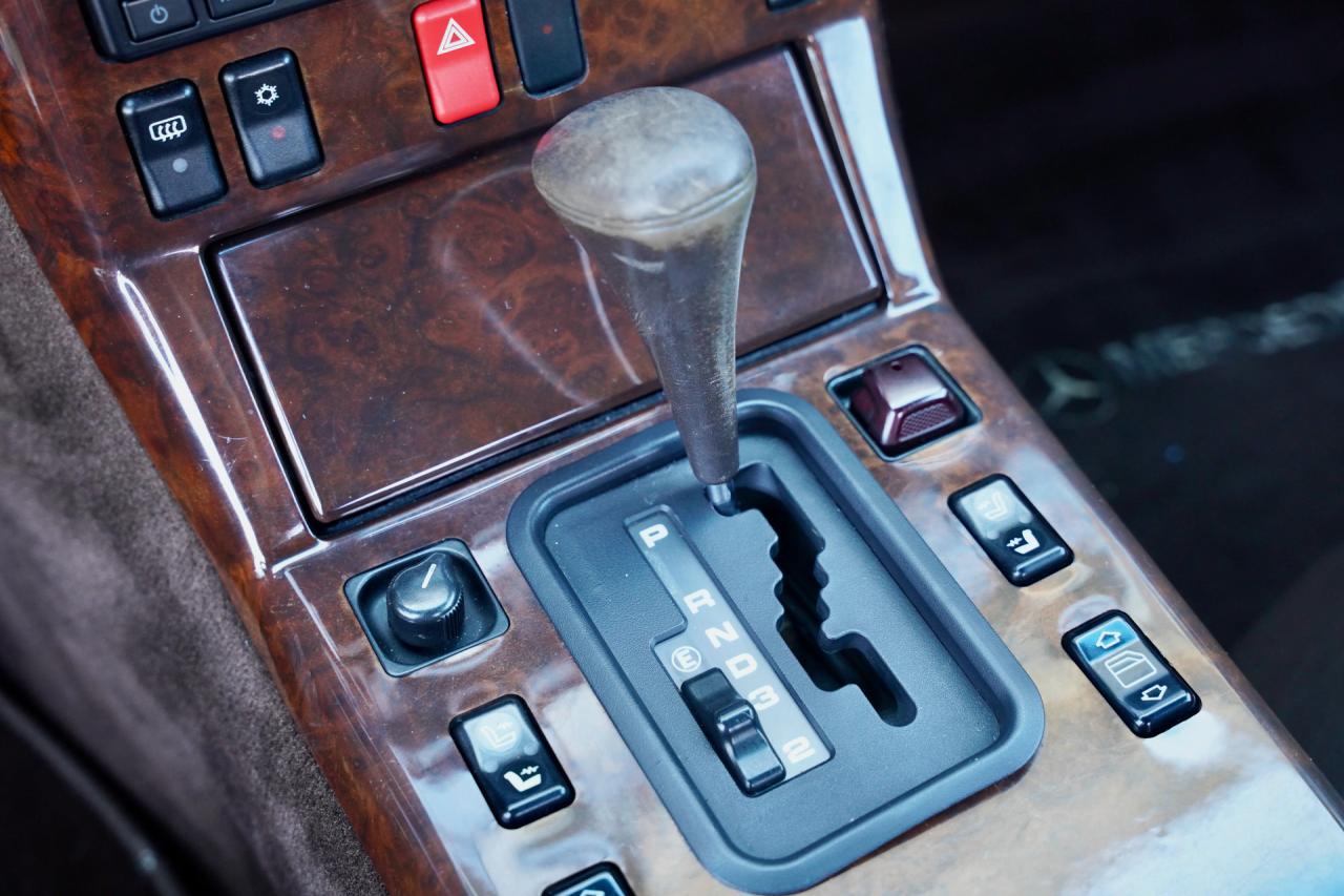 1993 Mercedes - Benz 300 SL &ldquo;Brown over brown&rdquo;