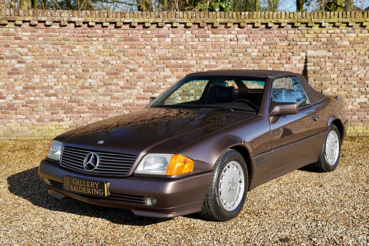1993 Mercedes - Benz 300 SL &ldquo;Brown over brown&rdquo;