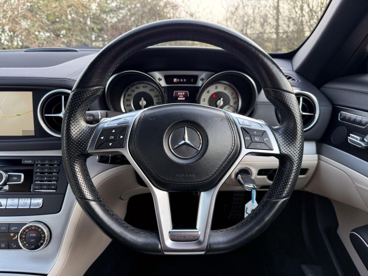 2014 Mercedes - Benz 3.0 SL400 AMG Sport Convertible 2dr Petrol G-Tronic Euro 6 (s/s) (333 ps)