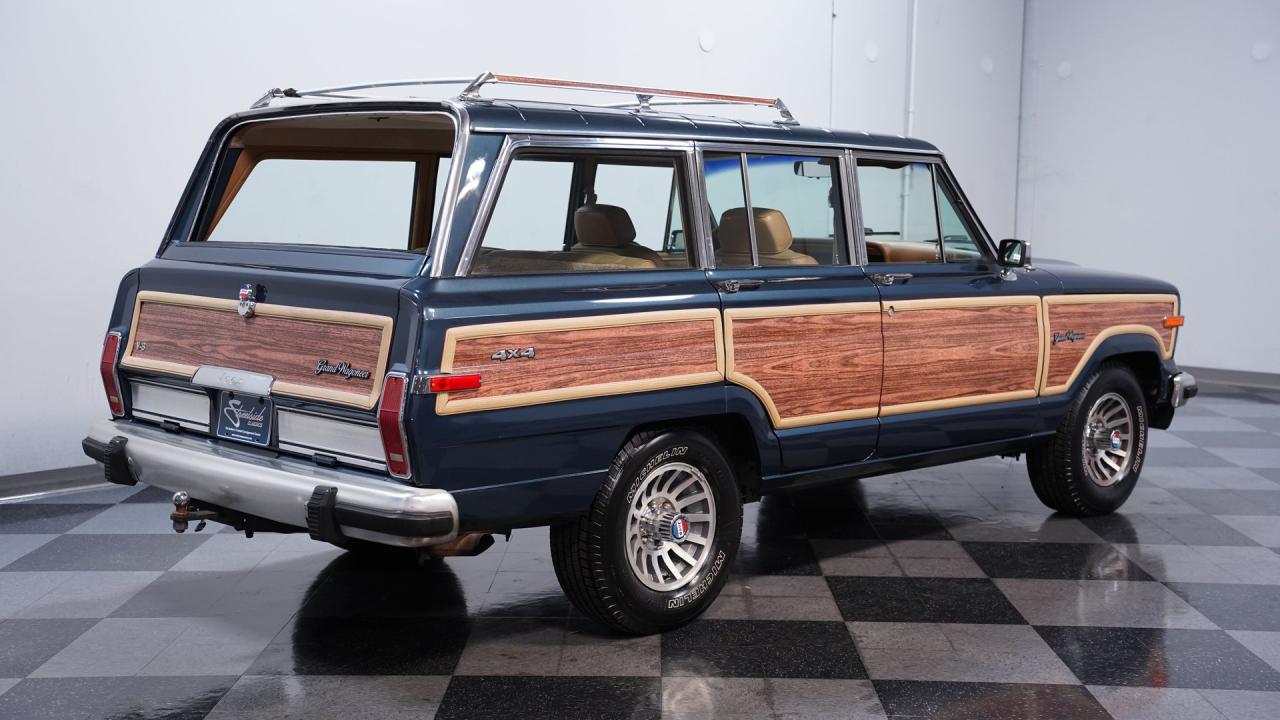 1988 Jeep Grand Wagoneer