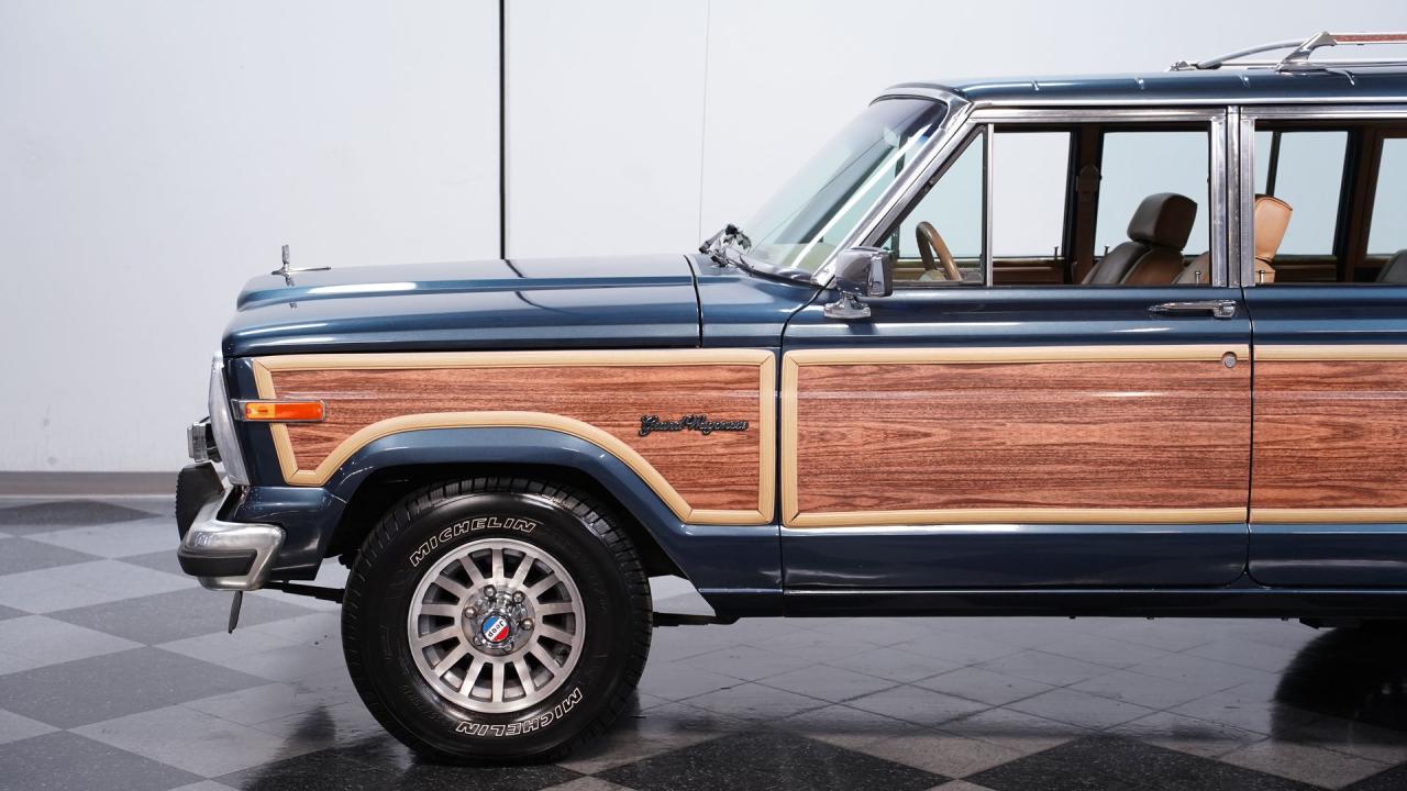 1988 Jeep Grand Wagoneer