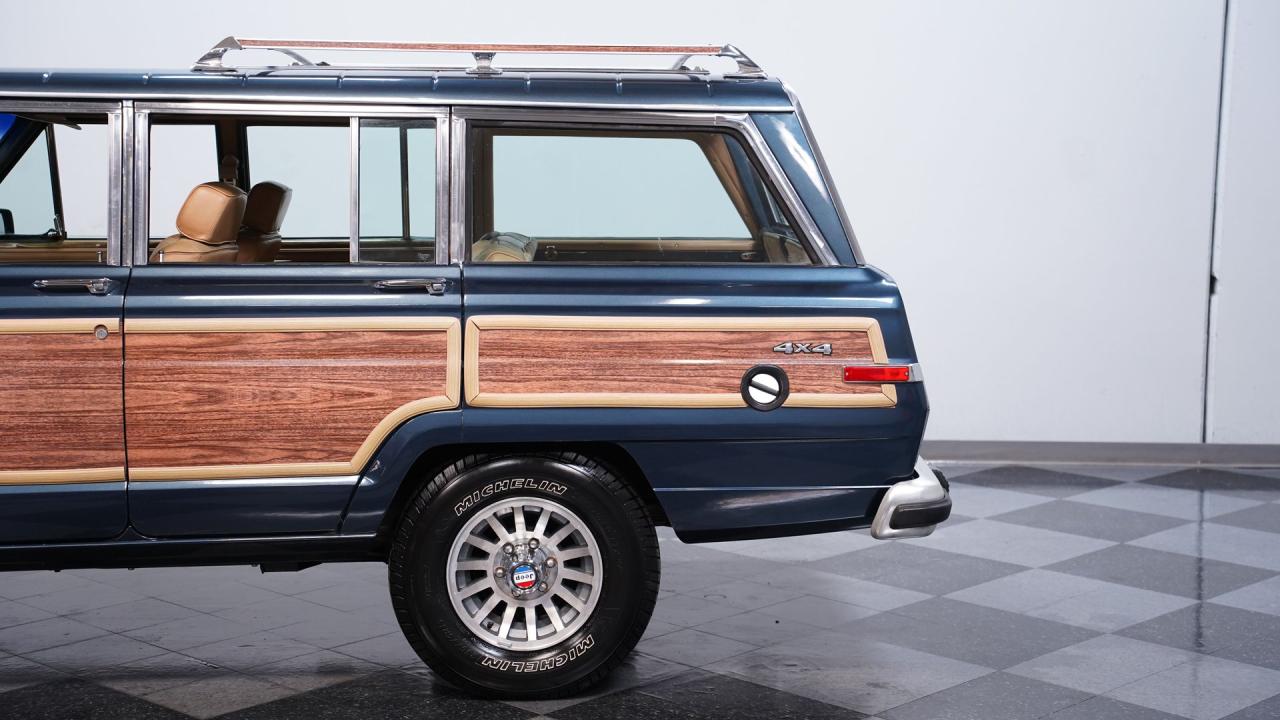 1988 Jeep Grand Wagoneer