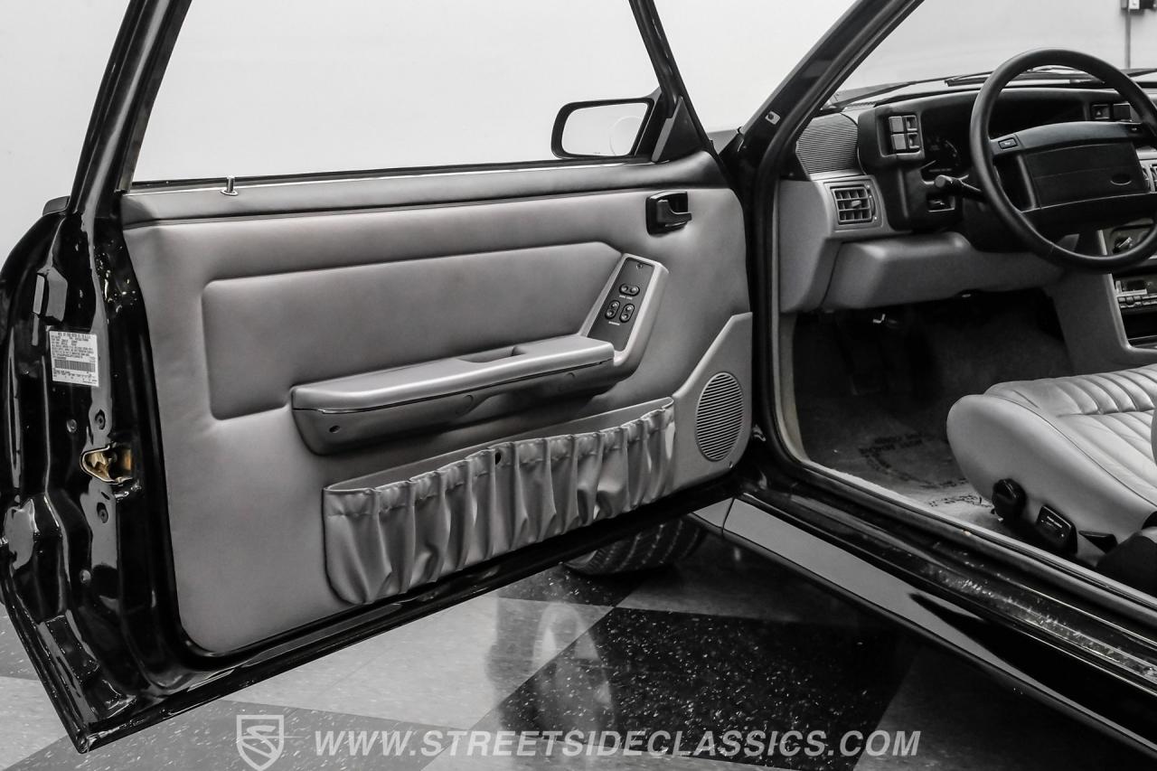 1993 Ford Mustang SVT Cobra